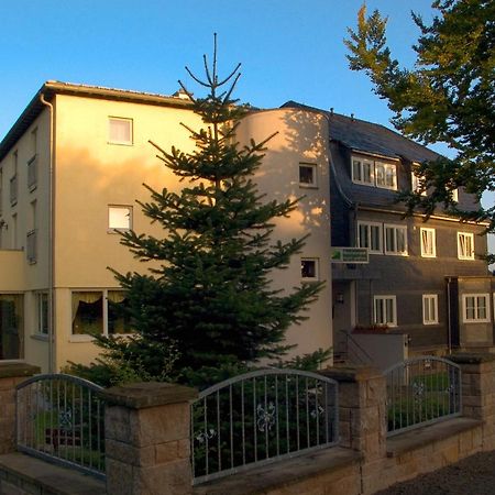 Hotel Haus Oberland Masserberg Buitenkant foto