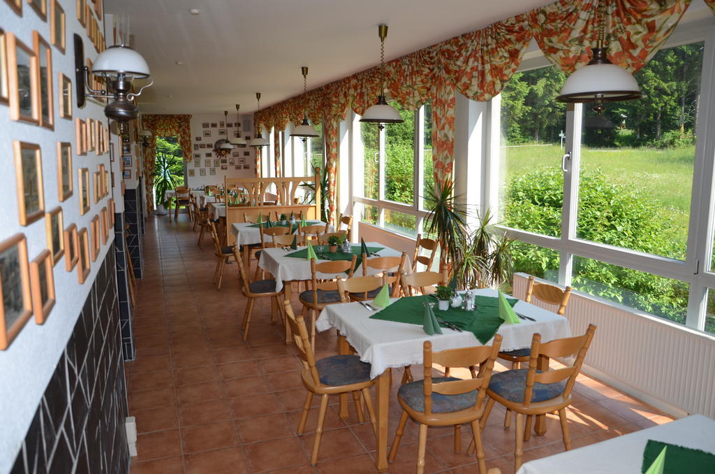 Hotel Haus Oberland Masserberg Buitenkant foto