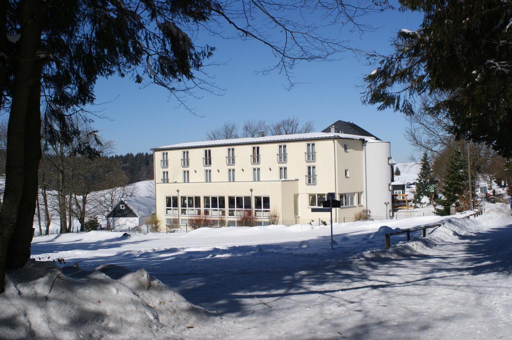 Hotel Haus Oberland Masserberg Buitenkant foto